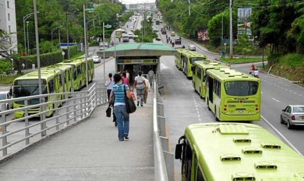Metrolínea se salvaría de la liquidación si el Alcalde de Bucaramanga sube la propuesta