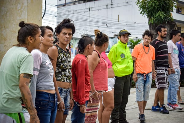 Proxenetismo y algo más se ofrecía en las calles de Bucaramanga