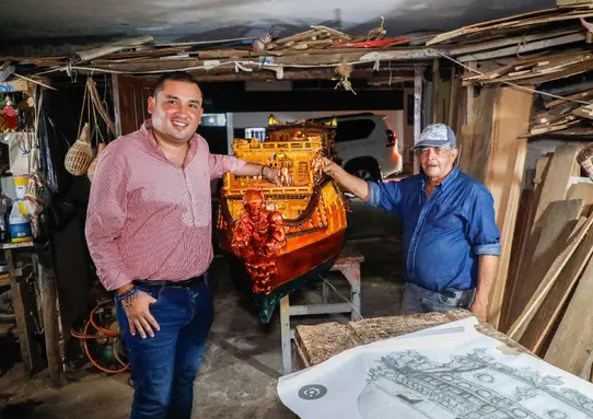 Obra de artesano florideño brilla en el Museo de la Esmeralda Colombiana