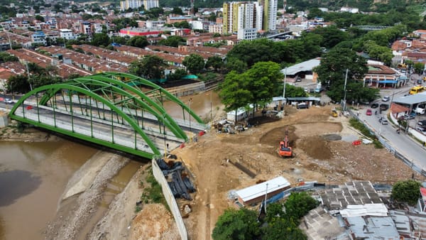 Obras en el Centro Histórico de Girón provocan cierres viales