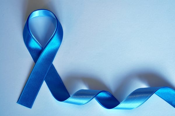 Pruebas genómicas revolucionan el tratamiento del cáncer de próstata en Colombia