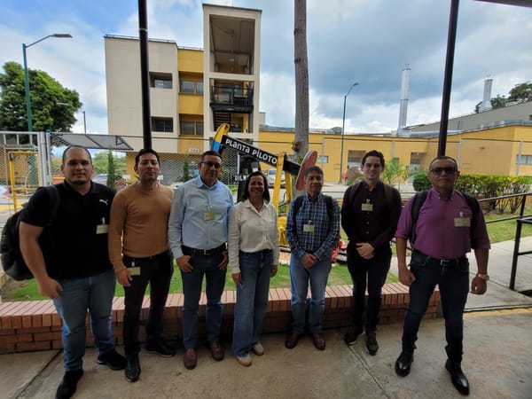 UDES e ICP fortalecen alianza por un futuro energético sostenible