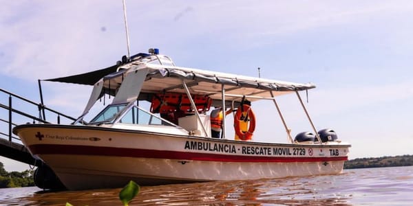 Cruz Roja recibe ambulancia medicalizada de Japón para atención en el río Magdalena