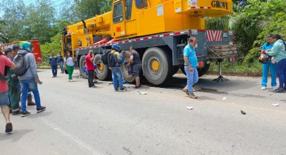 Una grúa lo aplastó en Barrancabermeja y vivió para contarlo