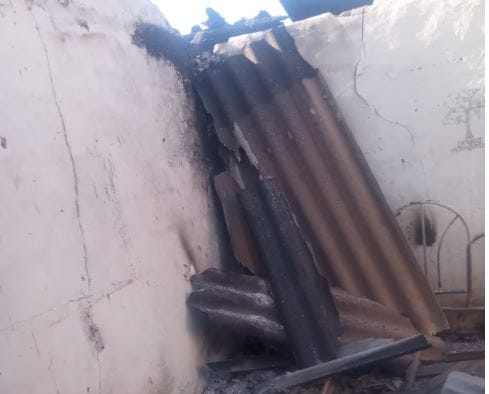 Familia de Rionegro pide ayuda tras incendio que destrozó su casa