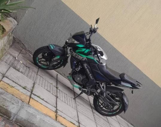 hampones se robaron una moto a mano armada en Campo Hermoso