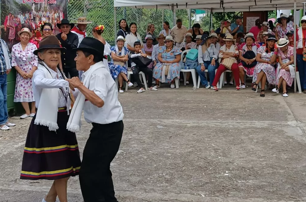 Aguablanca vibró con la Carranga en el XXVII Festival de Música Campesina