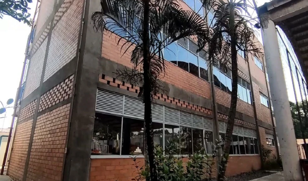 Secretaría de Educación anuncia plan para dotar de mobiliario al Colegio Integrado del Carare