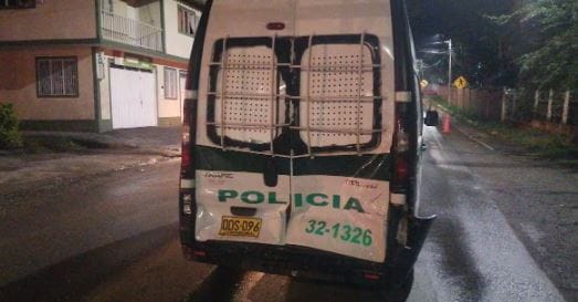 Triple choque casi termina con tragedia en 'El Socorro'