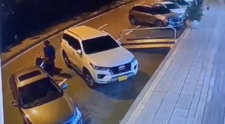 A 'La Piraña' lo captaron robando carros en Floridablanca