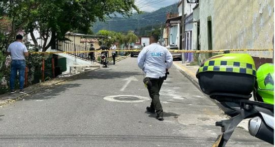 Ataque sicarial en Chapinero dejó un muerto y un herido grave