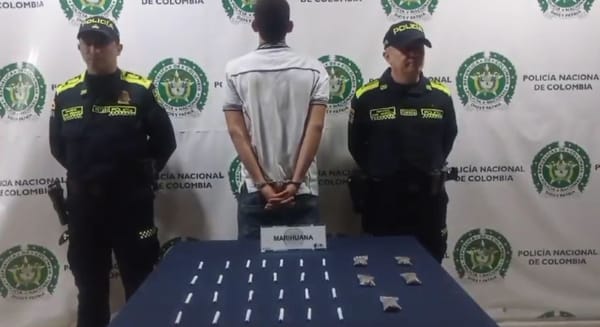 Con un dron lo sorprendieron vendiendo 'vicio' en Bucaramanga