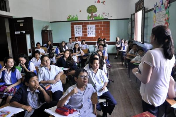Varios colegios en Santander sin clases por problemas de movilidad