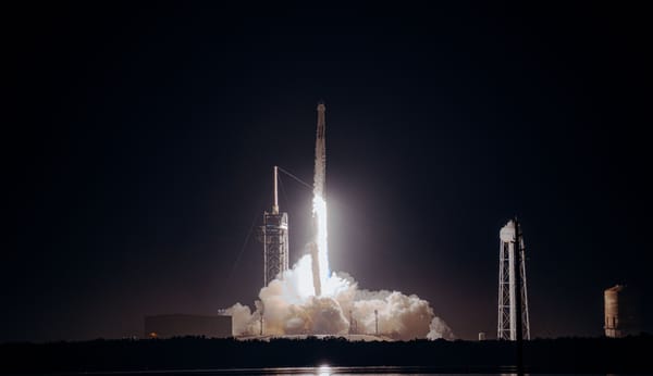 VIDEO. ‘Polaris Dawn’ despega con éxito y busca romper récords espaciales