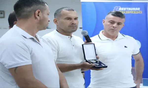 Exmilitar devolvió medalla de honor por falsos positivos en Lebrija