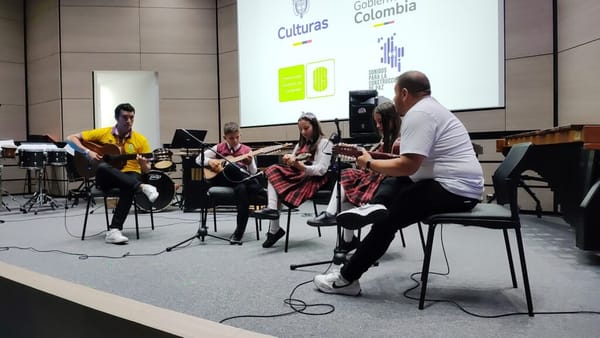 Estudiantes de Vélez llevan su talento al VIII Festival Internacional de Percusión