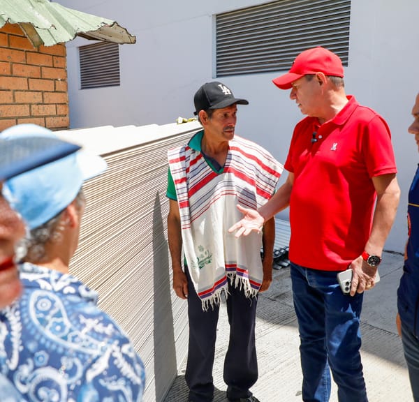 Familias de Piedecuesta reciben ayuda para reparar techos dañados por fuertes lluvias