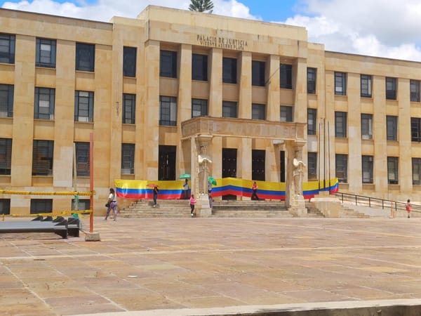 Suspensión de actividades en sedes judiciales de Colombia por asambleas informativas