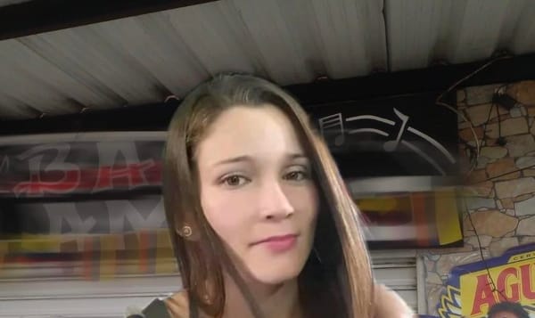 En el HUS Diana Angarita lucha por su vida tras ser baleada por error