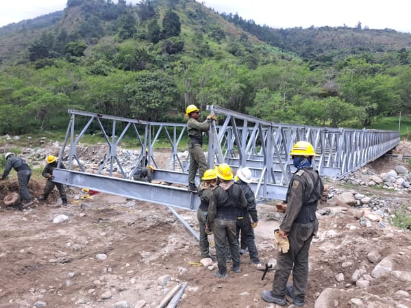 Nuevo puente militar mejorará tránsito en la vía Curos-Málaga