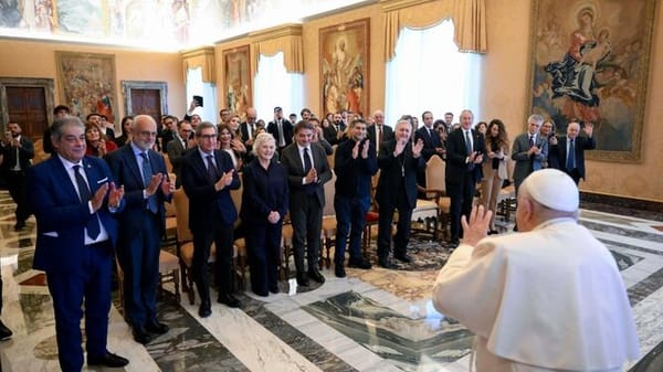 "No hacer daño, cuidar y sanar": las lecciones del Papa Francisco a los médicos