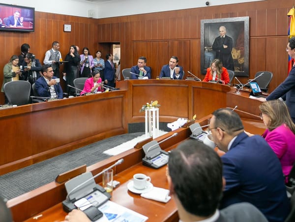 Comisión Sexta del Senado aprueba Proyecto de Ley de Datos para impulsar la inteligencia artificial en Colombia