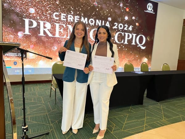 Premio Nacional Rebeca Uribe Bone reconoció talento femenino en la UIS