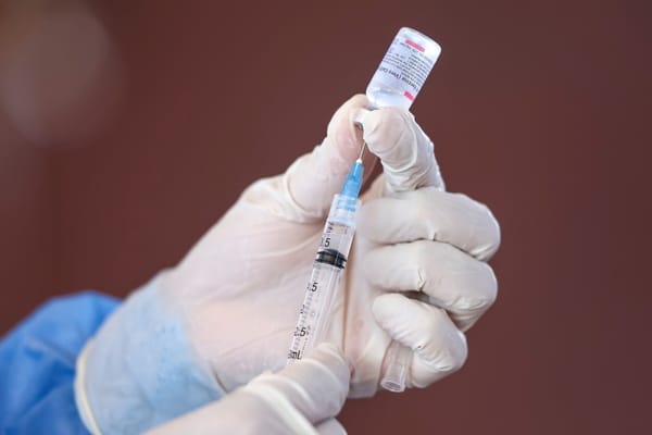 Vacunas: clave para frenar la resistencia a los antimicrobianos