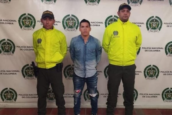 Se entregó otro de los implicados en robo a joyería