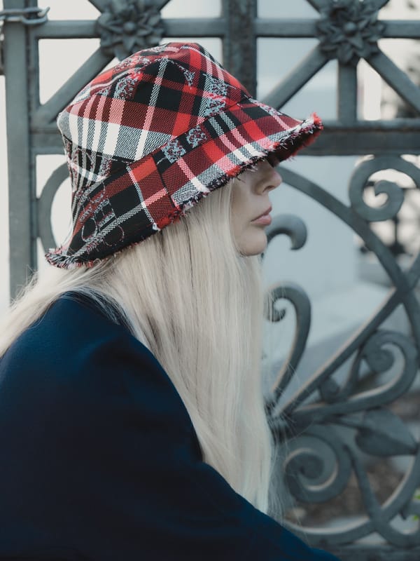 Tartán contemporáneo: CHartan llega con su colección Winter 2024
