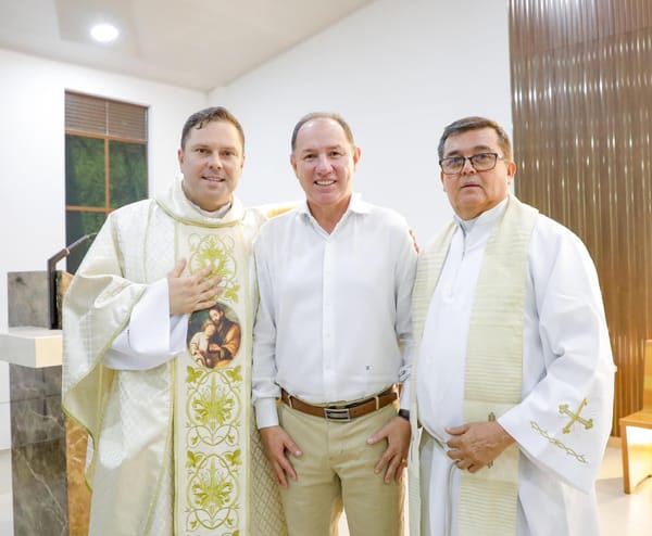 Nuevo párroco iglesia Santa Laura Montoya en Piedecuesta