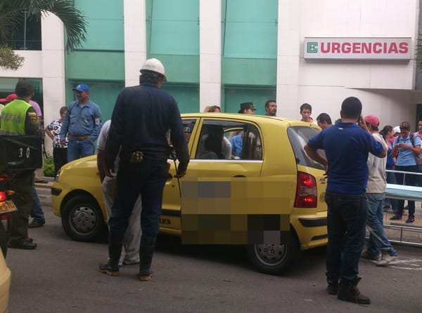 Baleado joven de 20 años cuando iba para su casa