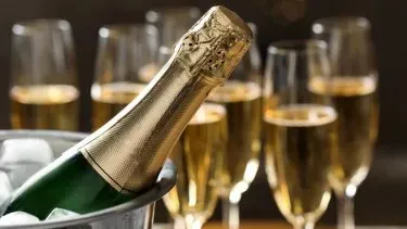Ventas globales de champán cayeron por el pesimismo mundial