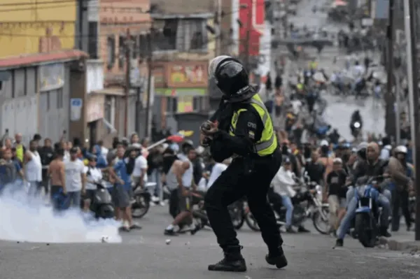 El chavismo intensifica la represión a días de la toma de posesión en Venezuela