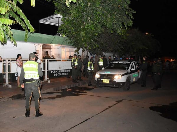 ELN ataca de nuevo y deja siete policías heridos en el Cesar