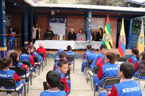 “Queremos más niños en las aulas y no en las calles”: Secretario de Educación de Santander