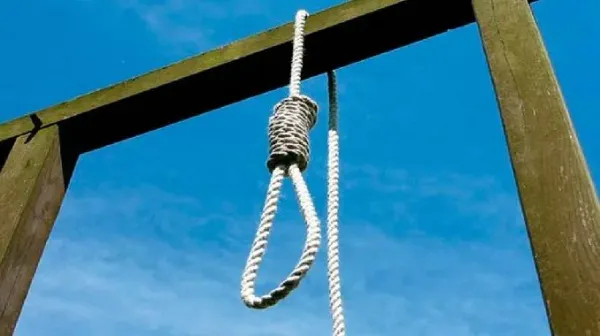 A la horca cinco hombres por asesinato de mujer acusada de brujería
