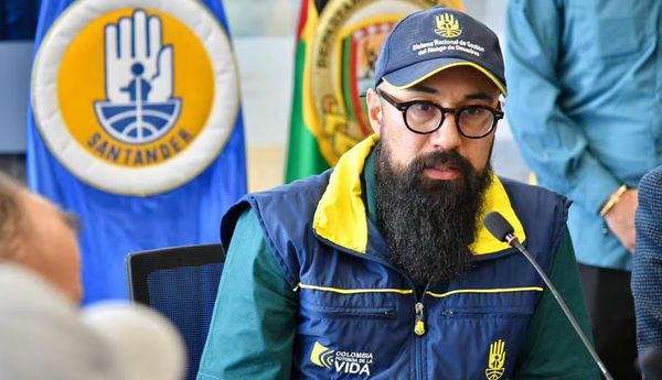Carlos Carrillo renuncia tras tensiones políticas en el gabinete de Petro