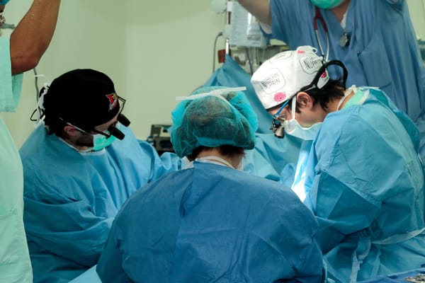 Médicos de EE.UU. operarán en Santander