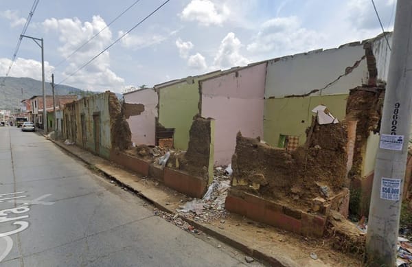 Ordenan al alcalde de San Gil demoler viviendas en estado de ruina que amenazan la integridad de vecinos y transeúntes