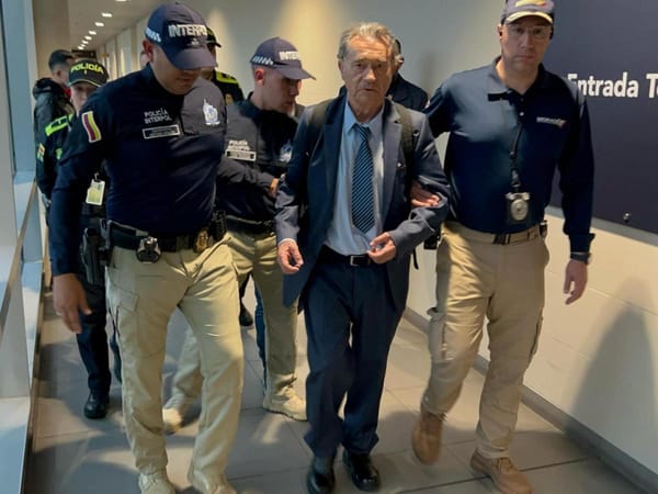 Carlos Lehder volvió a Colombia y fue arrestado por cuentas pendientes