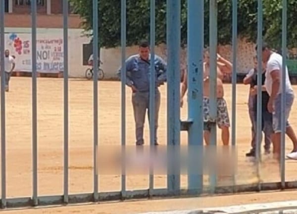 Venezolano baleado en la cancha de tierra