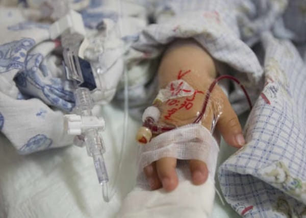 Milagro en sala de pediatría del Hospital Internacional