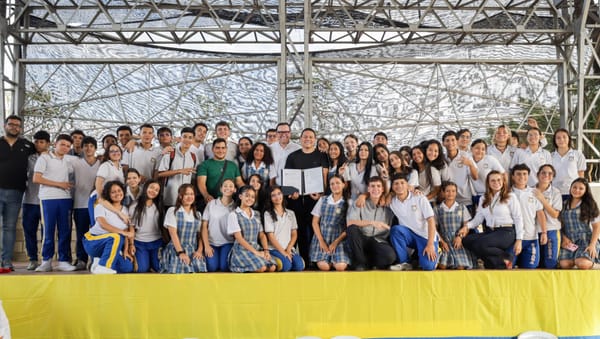 Girón fortalece la educación en  convenio con las UTS