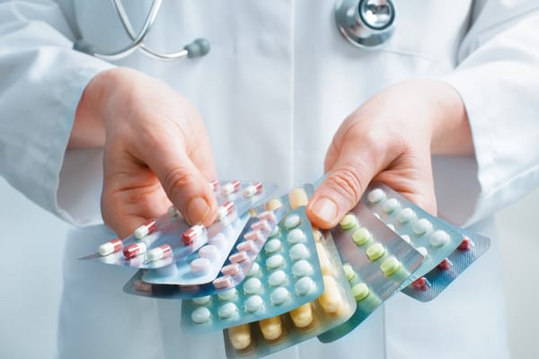 ¡Peligro! Invima alerta sobre medicamentos ilegales en el mercado