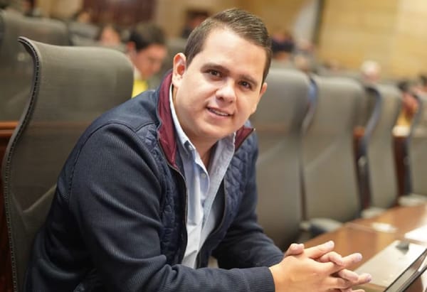 Madre del congresista Álvaro Rueda sufre asalto en Piedecuesta