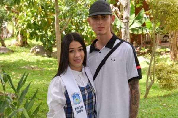 Joven pareja fue embestida en el viaducto García Cadena por una camioneta que huyo del lugar del accidente