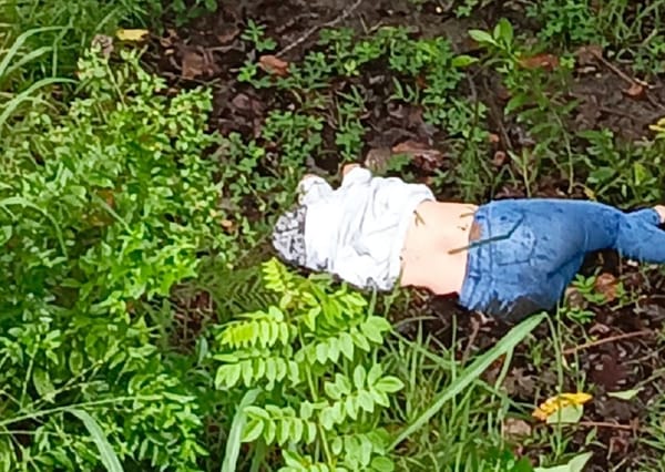 Mujer pierde el control de su motocicleta y rodó a un abismo en Bucaramanga