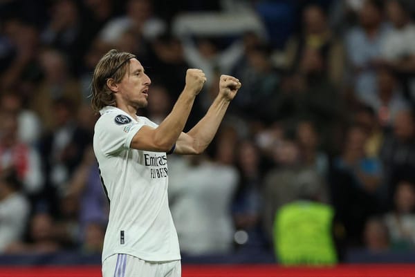 Luka Modric adquiere parte del Swansea City