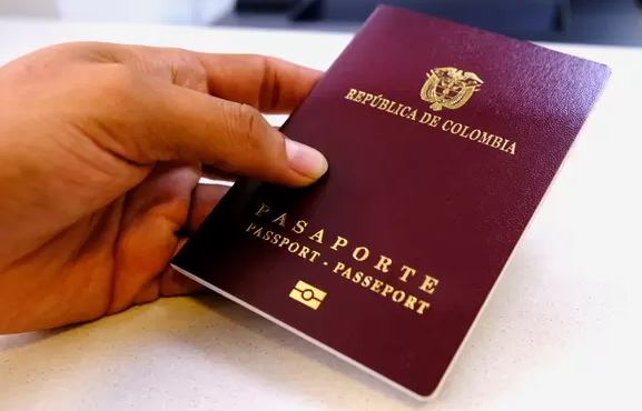 Agilizan trámites de pasaporte para grupos priorizados en Santander